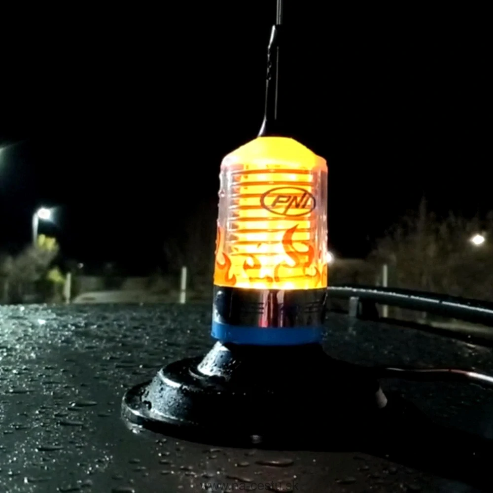 CB anténa PNI TRUCKER 9000 PL s LED