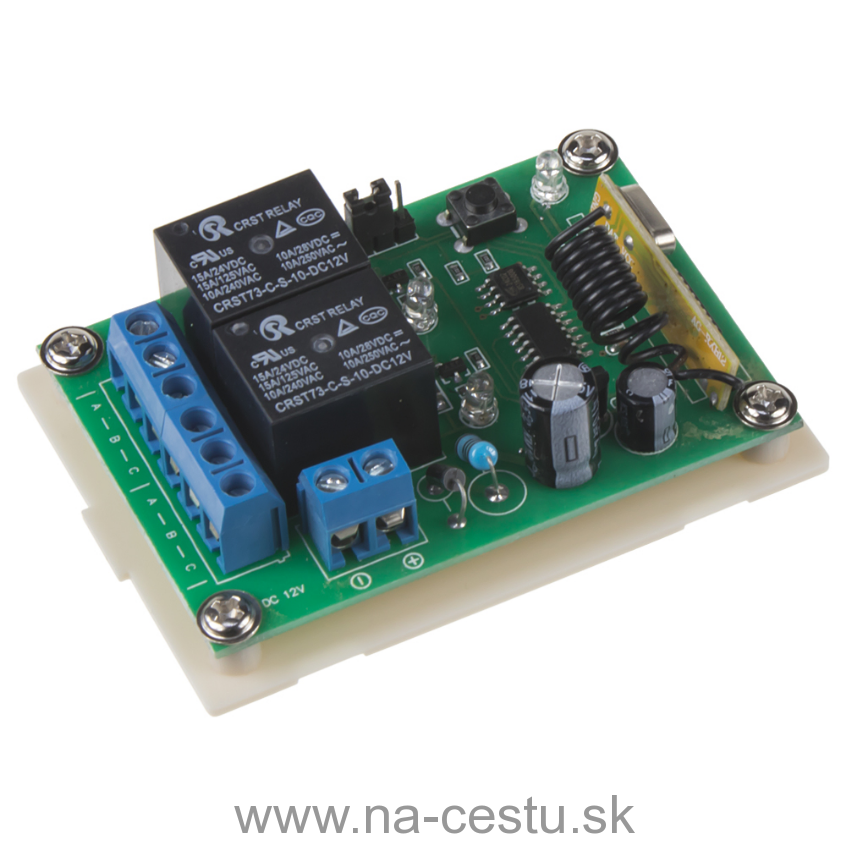 Diaľkovo ovládaný spínač 12V / 2 x 10A