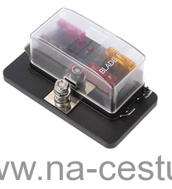 Združené poistkové puzdro 4 cestné s poistkami